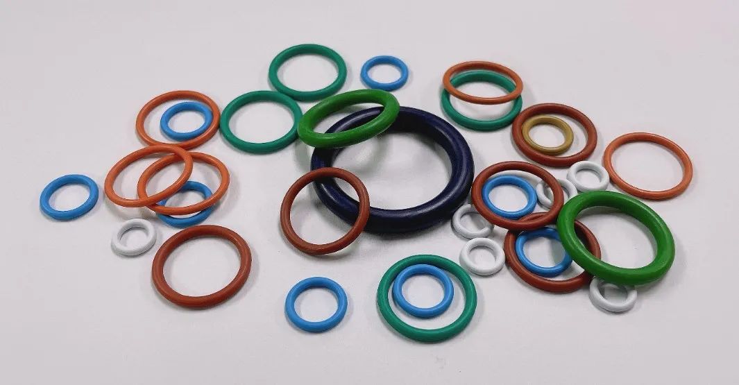 [派克漢尼汾]打造數據中心的“綠色低碳密碼”：液冷